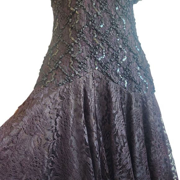 HW Collections VTG Black Lace Overlay Plum Midi Dress-Whimsygoth-Fairy-Event-7/8 - Picture 7 of 16